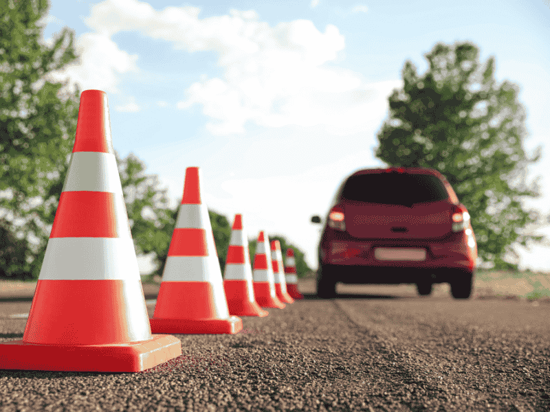 moniteur-auto-école-cours-pratique